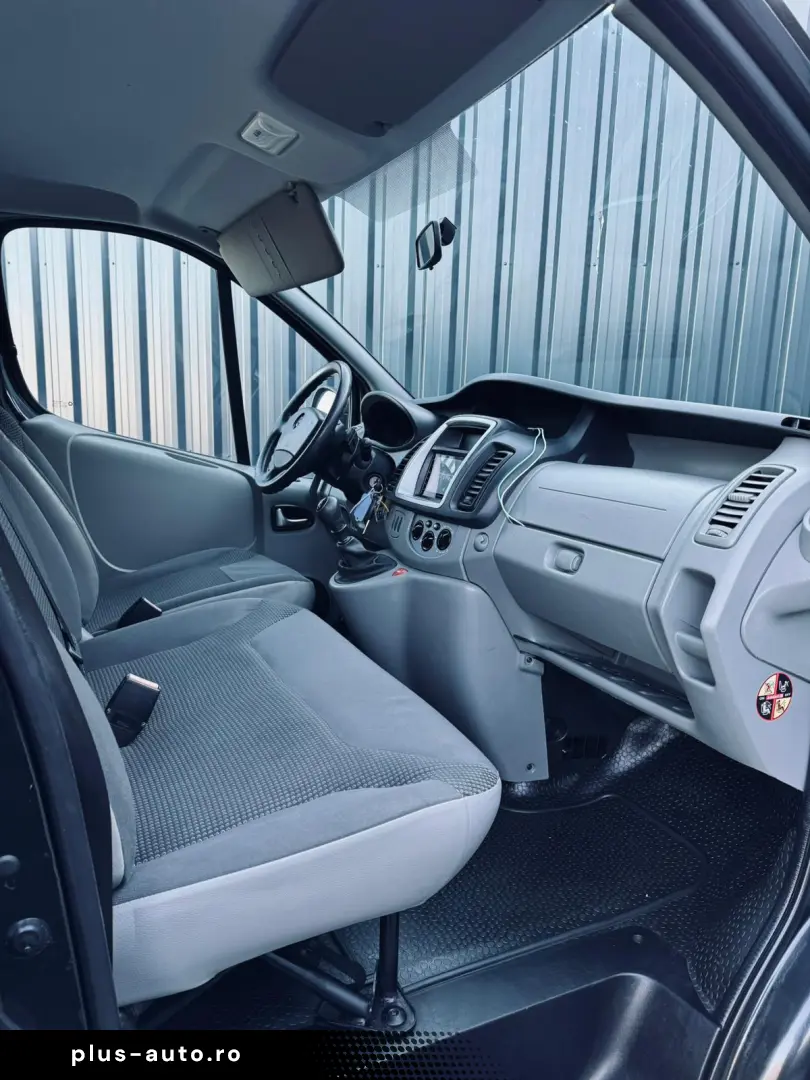 OPEL VIVARO 8 1   FAB 05-2011   2.0 Diesel 114 CP