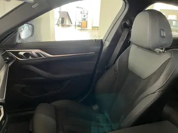 BMW 420d Gran Coupé M SPORT   Driving Assistant  Par