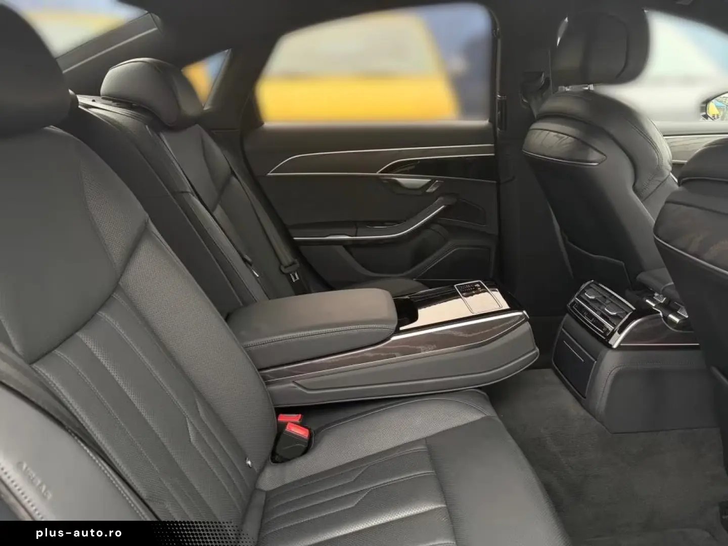 udi A8 55 TFSI quattro