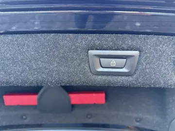 BMW 530e xDrive M Sport 94%Akku HeadUp AHK Glasdach