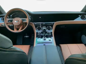 BENTLEY New Continental GT V8