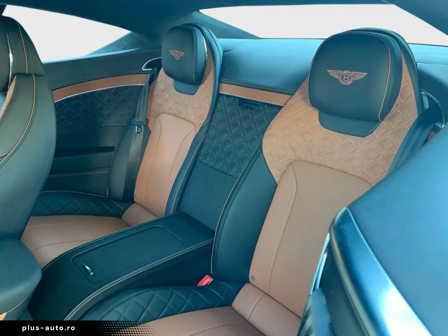 BENTLEY New Continental GT V8