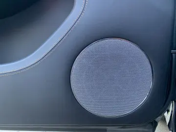 BENTLEY New Continental GT V8