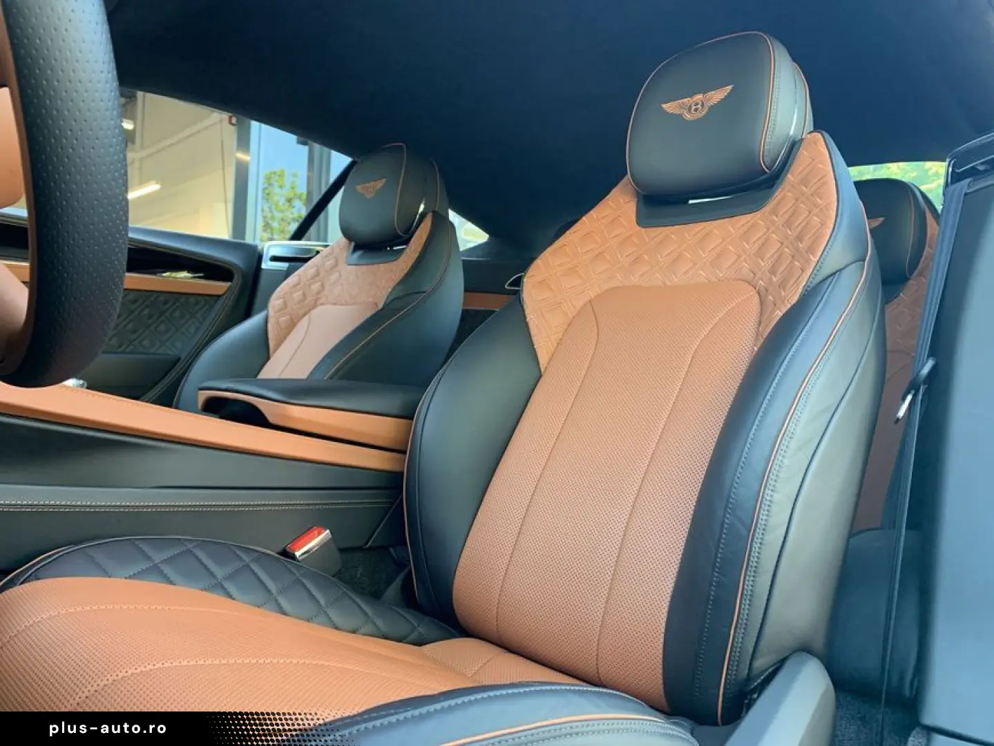 BENTLEY New Continental GT V8