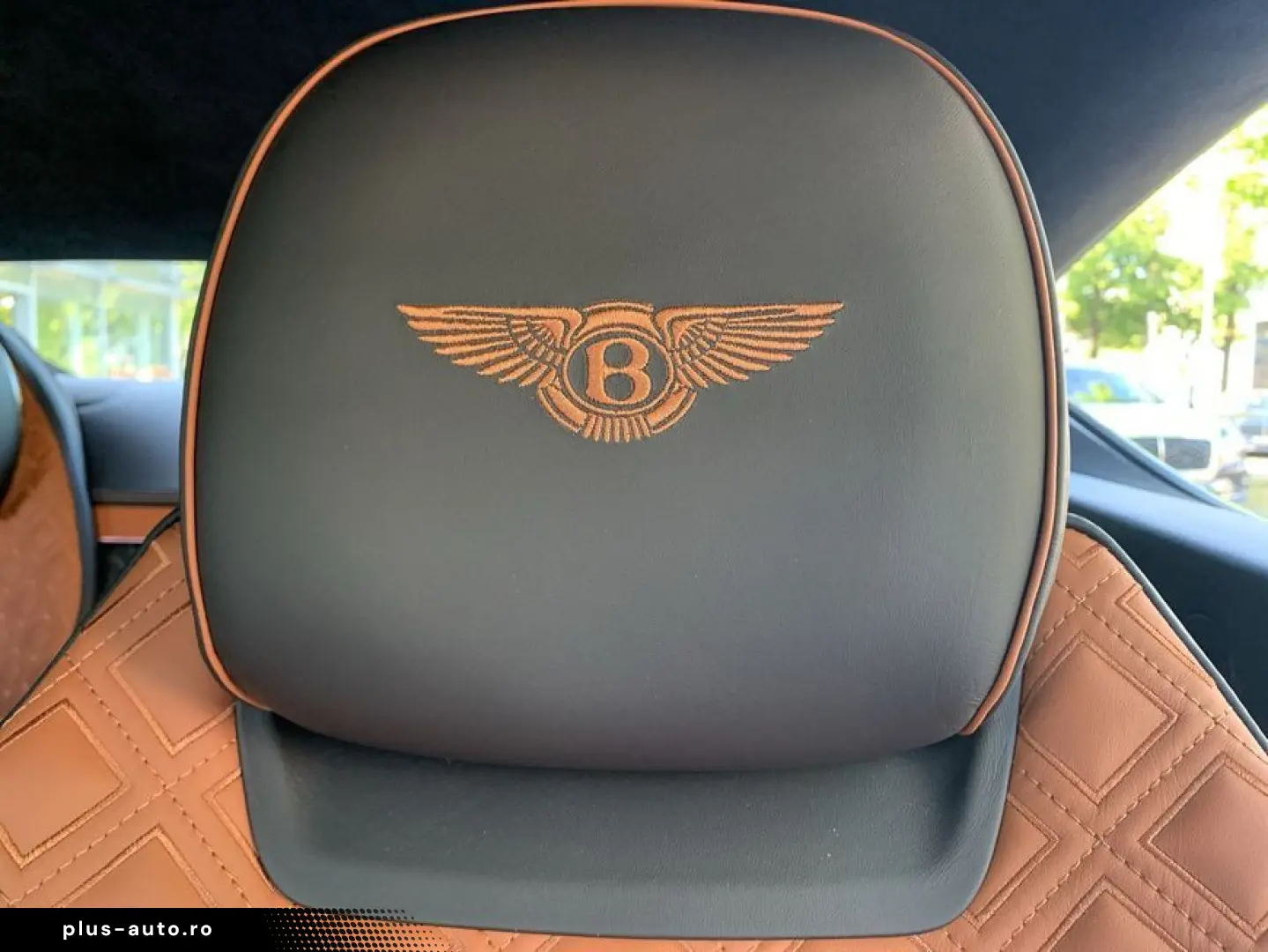 BENTLEY New Continental GT V8