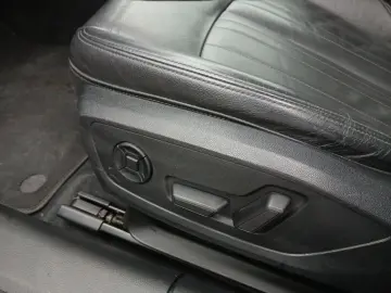 AUDI A6 Lim. 50 TFSI e qu. Design S tronic  R-CAM