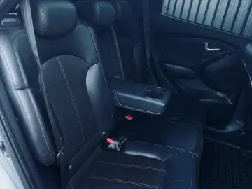 Hyundai Tucson IX-35 4×4   2.0 Diesel 184 CP   Fab 10-2011