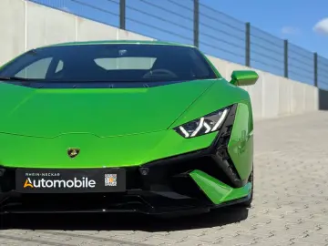 LAMBORGHINI Huracán Tecnica StylePack Narvi20  Verde Selvans