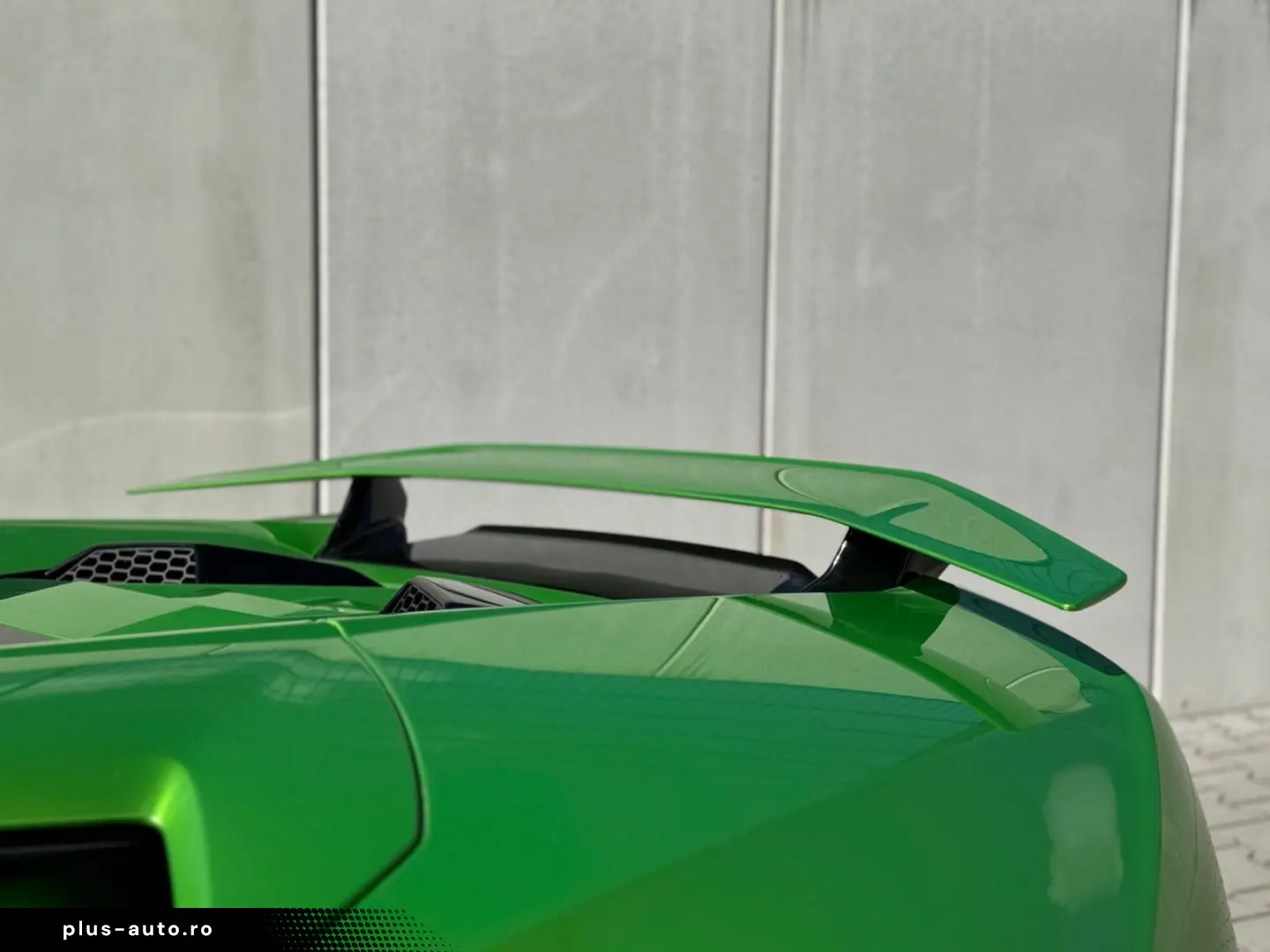 LAMBORGHINI Huracán Tecnica StylePack Narvi20  Verde Selvans