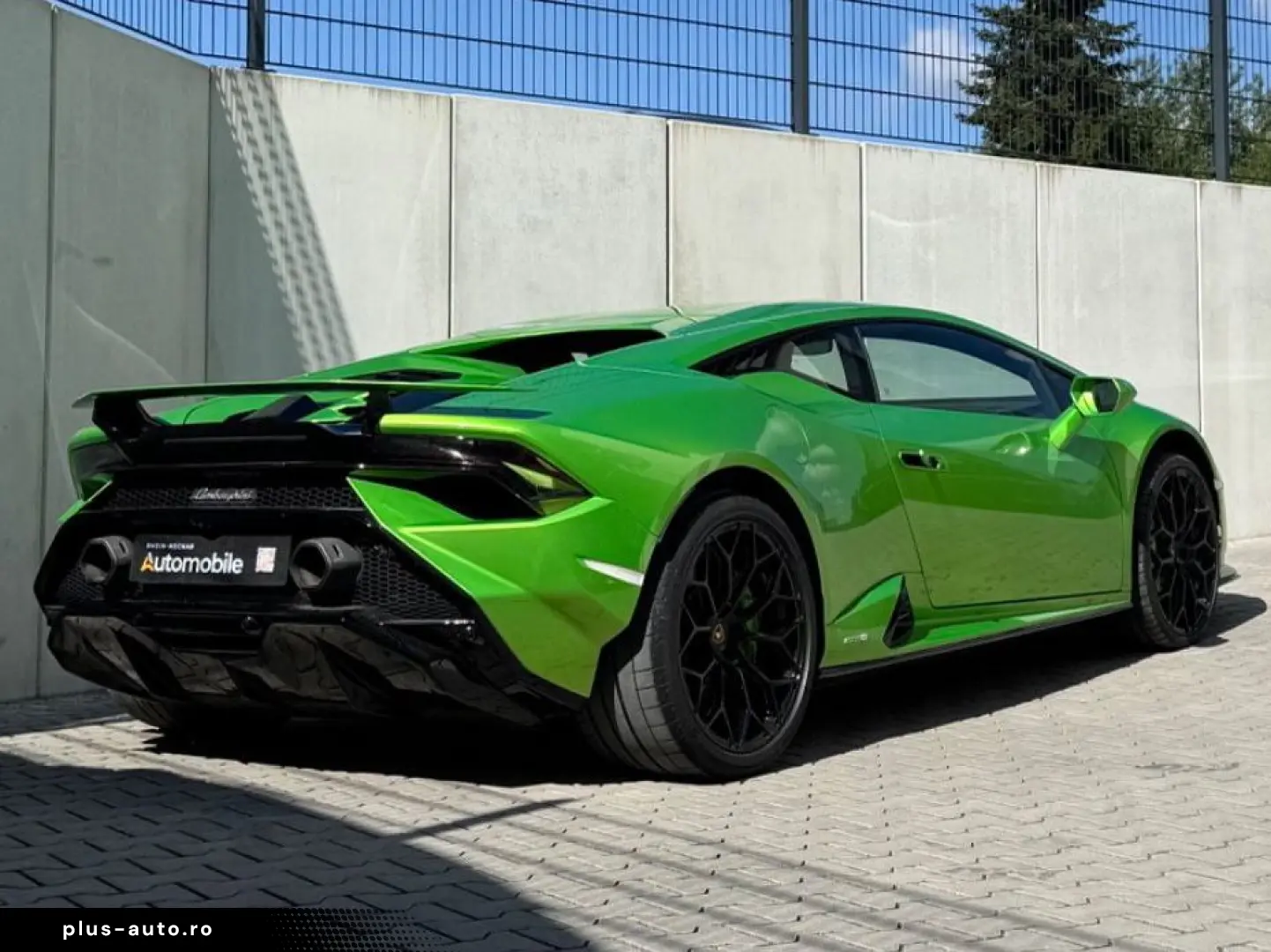 LAMBORGHINI Huracán Tecnica StylePack Narvi20  Verde Selvans