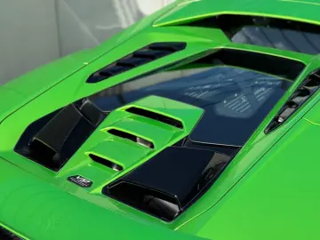 LAMBORGHINI Huracán Tecnica StylePack Narvi20  Verde Selvans