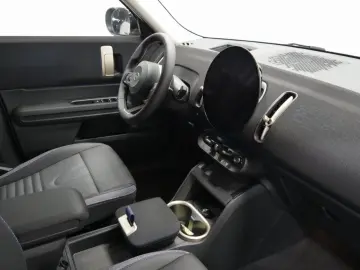 MINI Cooper C Countryman