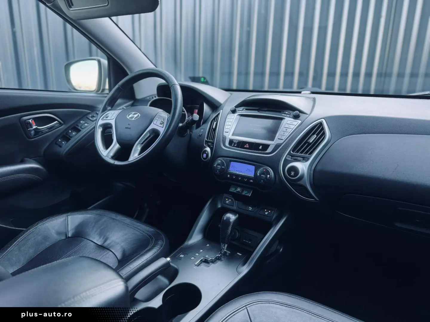 Hyundai Tucson   2.0 Diesel140 CP