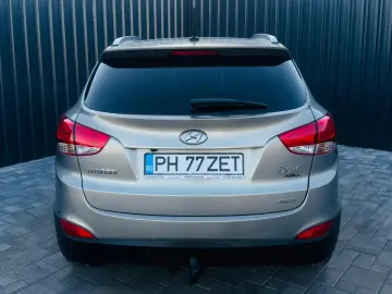 Hyundai Tucson   2.0 Diesel140 CP