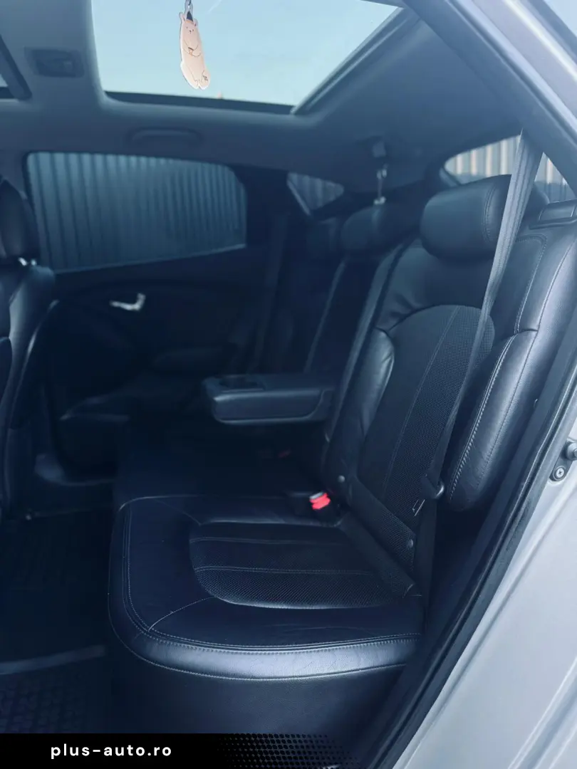 Hyundai Tucson   2.0 Diesel140 CP