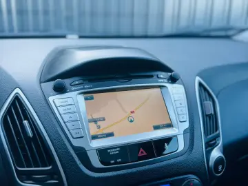 Hyundai Tucson   2.0 Diesel140 CP