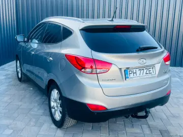 Hyundai Tucson   2.0 Diesel140 CP