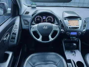 Hyundai Tucson   2.0 Diesel140 CP