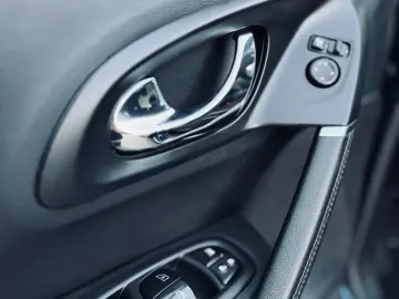 RENAULT KADJAR   FAB 11.2015