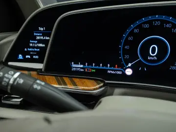 2023 Cadillac Escalade ESV long version Sport Platinum