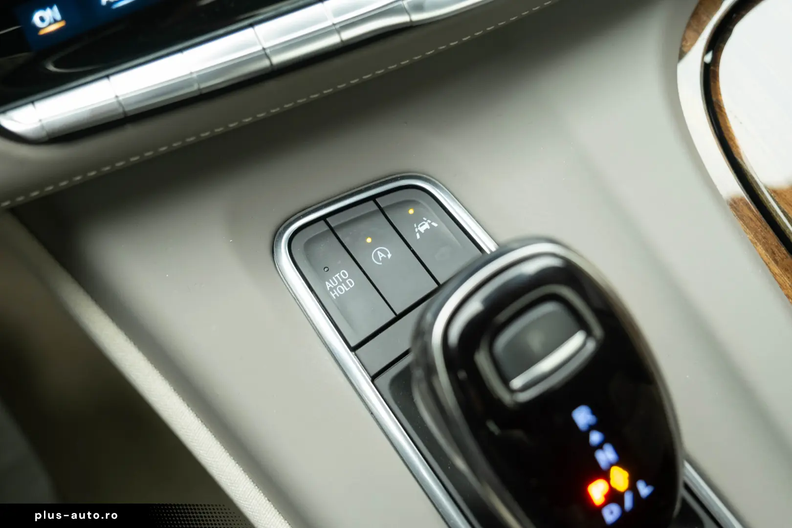 2023 Cadillac Escalade ESV long version Sport Platinum