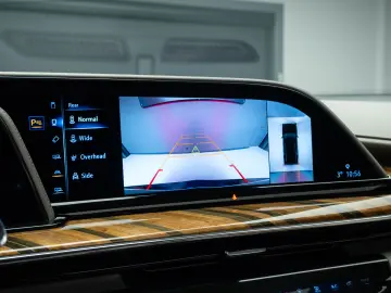 2023 Cadillac Escalade ESV long version Sport Platinum