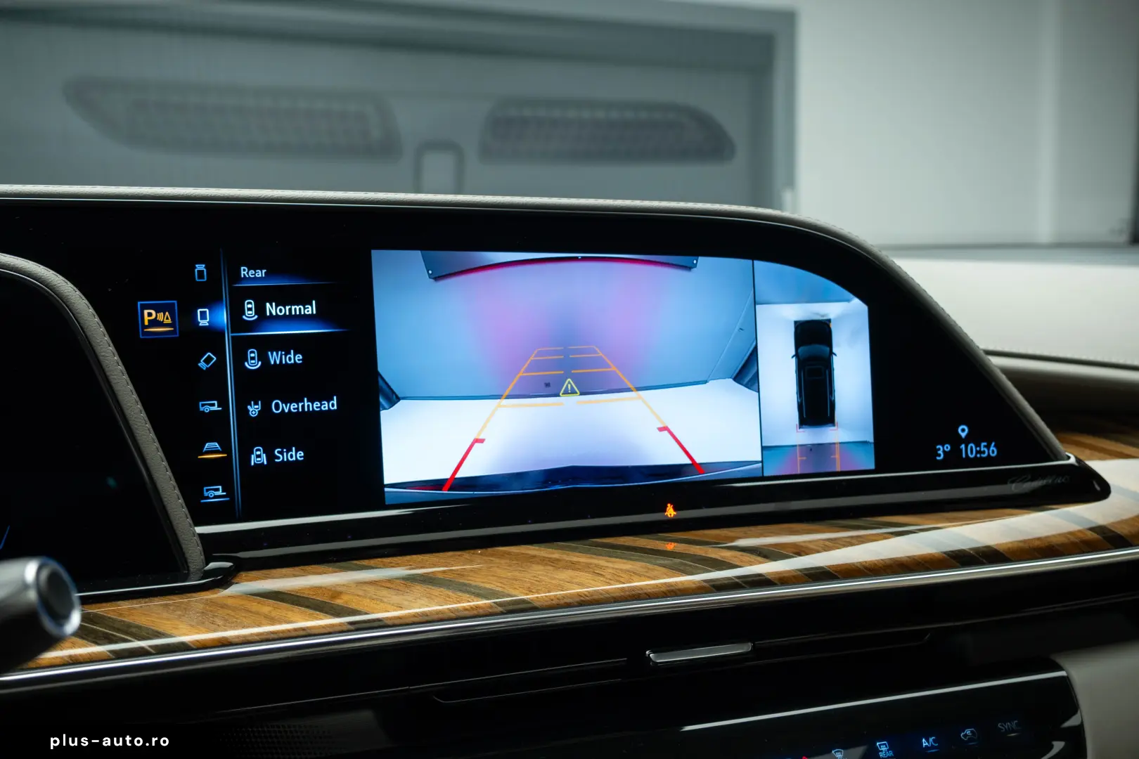 2023 Cadillac Escalade ESV long version Sport Platinum