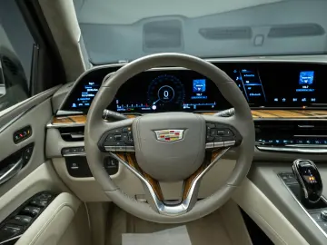 2023 Cadillac Escalade ESV long version Sport Platinum