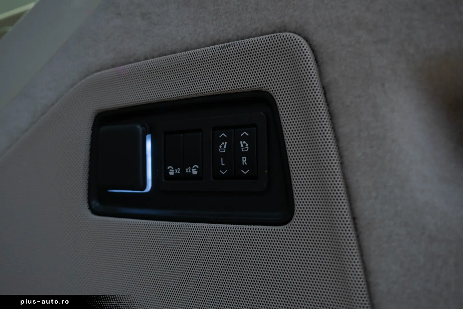 2023 Cadillac Escalade ESV long version Sport Platinum