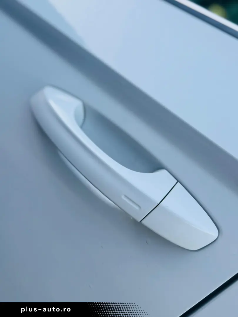 SKODA KAROQ   FAB 01.2018