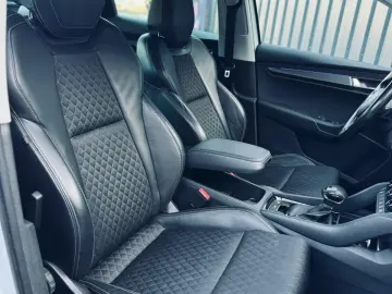 SKODA KAROQ   FAB 01.2018