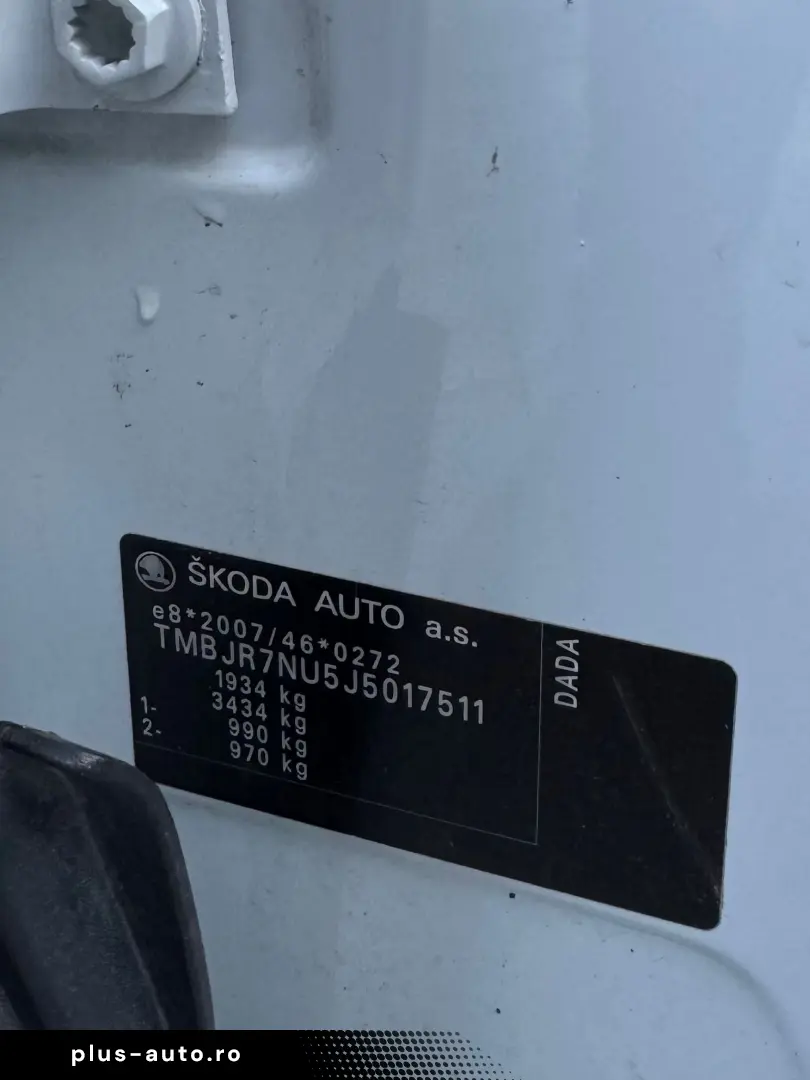 SKODA KAROQ   FAB 01.2018