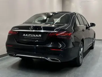 MERCEDES-BENZ E300 de AMG LINE  1. HAND BURMESTER DI&hellip;