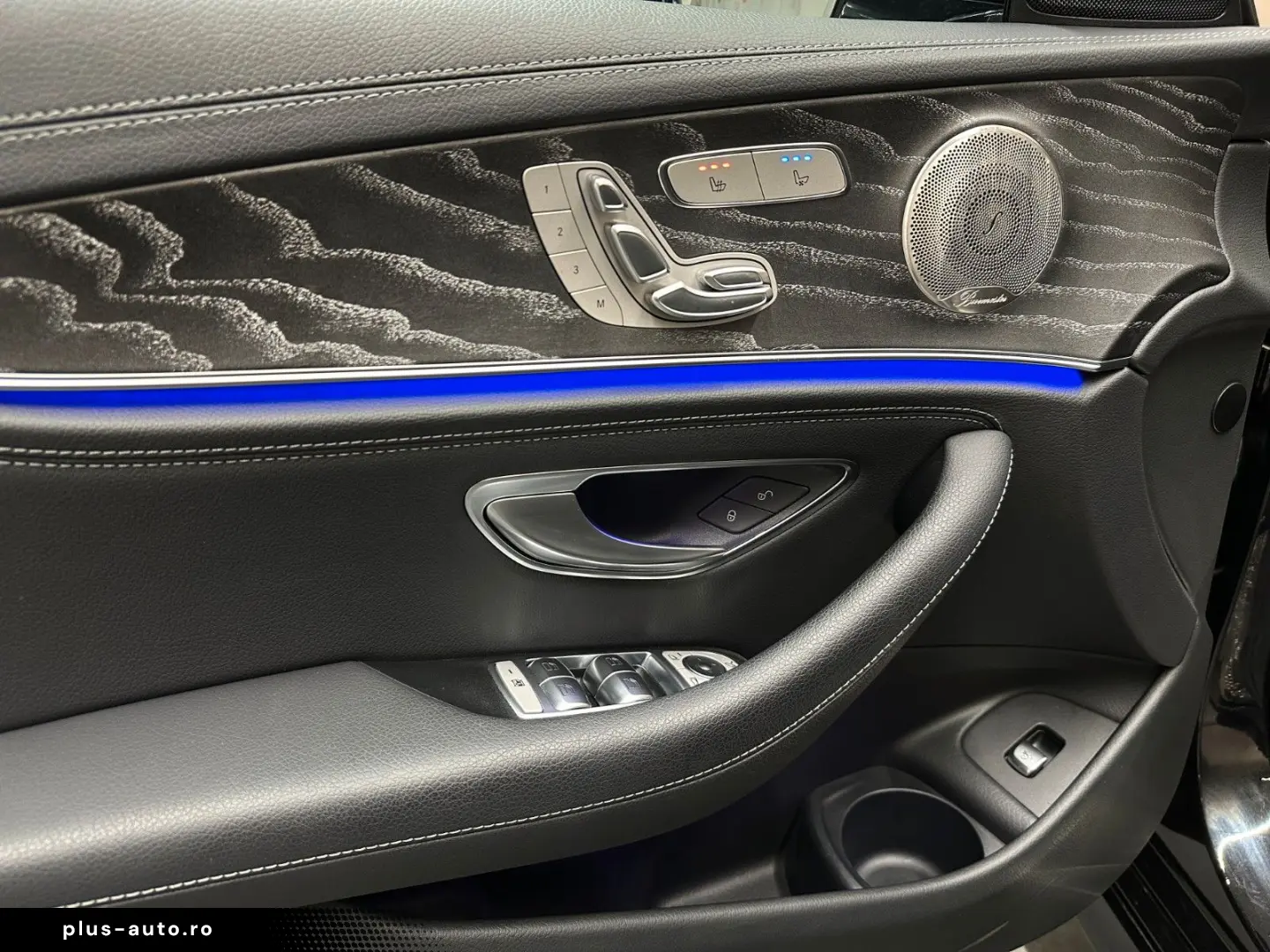 MERCEDES-BENZ E300 de AMG LINE  1. HAND BURMESTER DI&hellip;