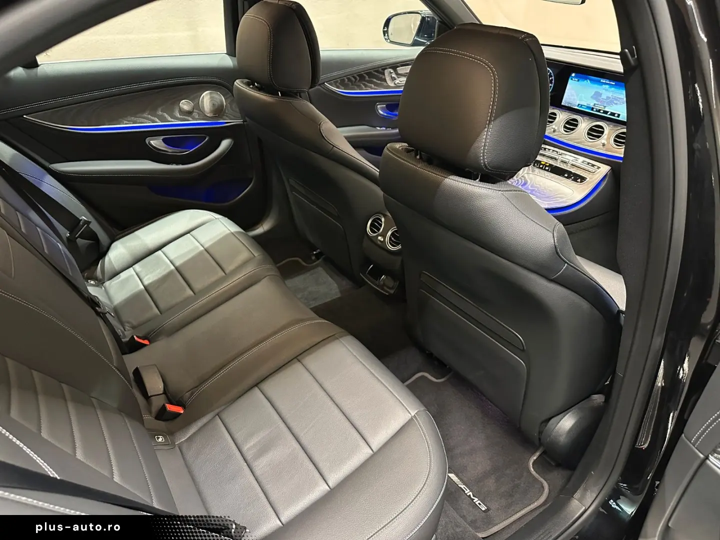 MERCEDES-BENZ E300 de AMG LINE  1. HAND BURMESTER DI&hellip;