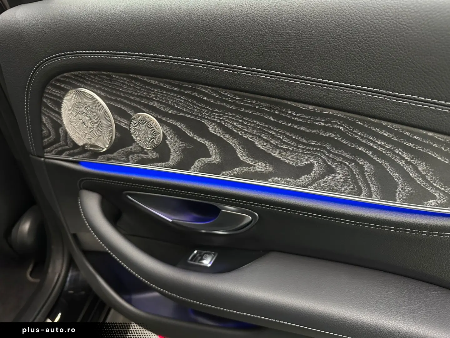 MERCEDES-BENZ E300 de AMG LINE  1. HAND BURMESTER DI&hellip;