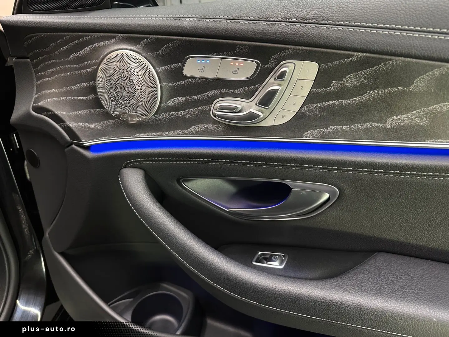 MERCEDES-BENZ E300 de AMG LINE  1. HAND BURMESTER DI&hellip;