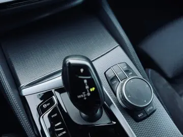 BMW 545e G30 LCI X-DRIVE M-PACHET  FAB 07.2021