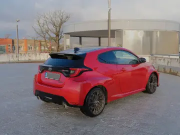 TOYOTA Yaris 1.6-l-Turbo GR