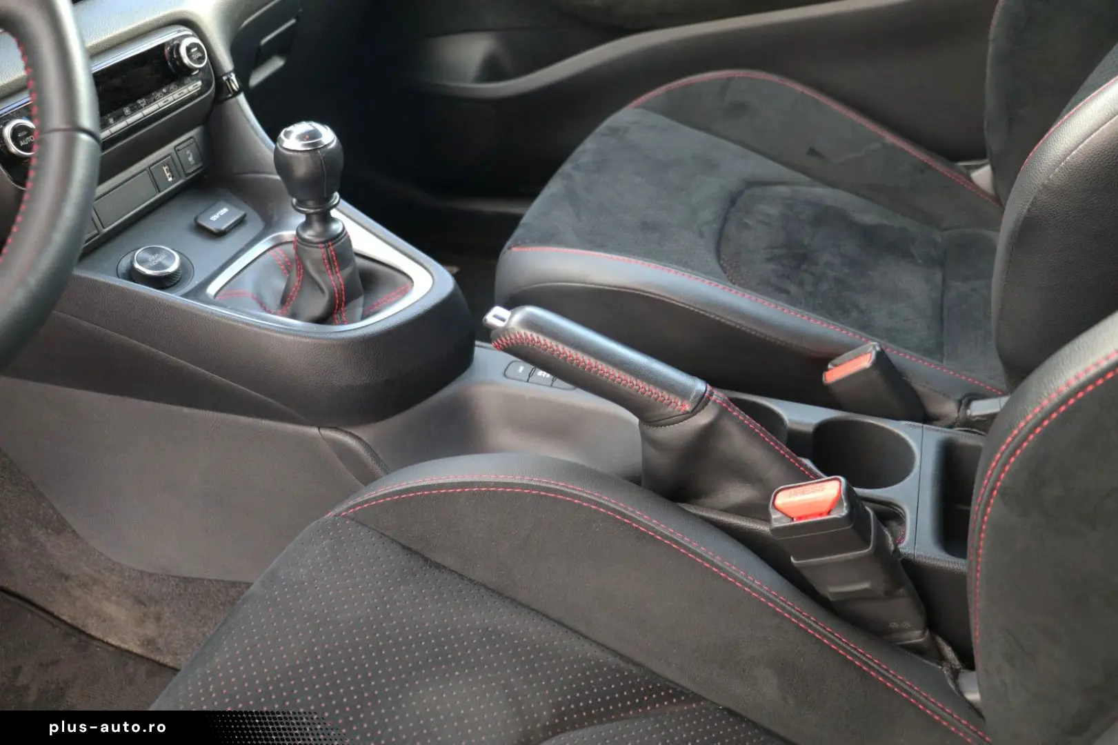 TOYOTA Yaris 1.6-l-Turbo GR