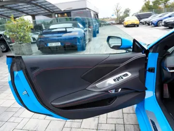 CORVETTE C8 Stngray cabrio