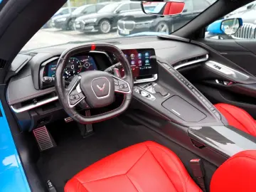 CORVETTE C8 Stngray cabrio