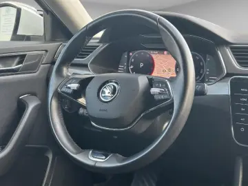 Skoda Superb  Virtual Memory Kamera LED