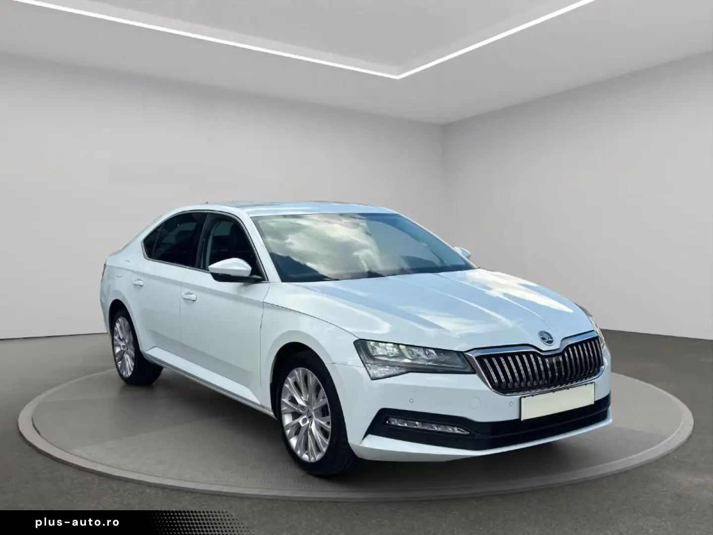 Skoda Superb  Virtual Memory Kamera LED