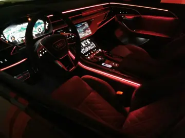 Audi A8 -S line Daytona