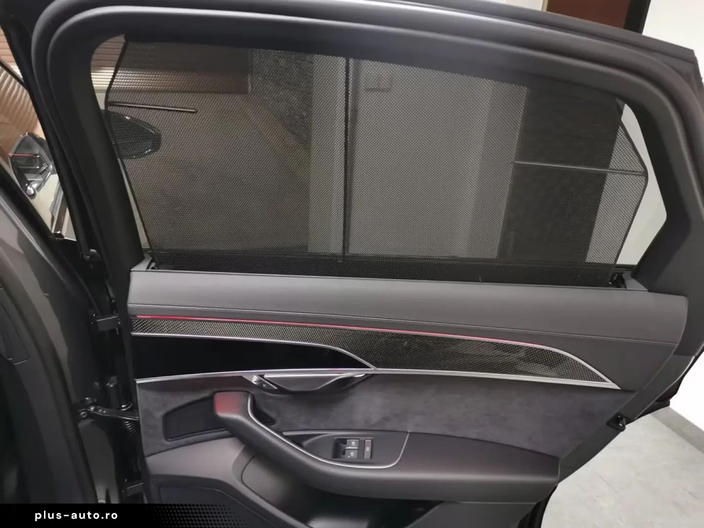 Audi A8 -S line Daytona