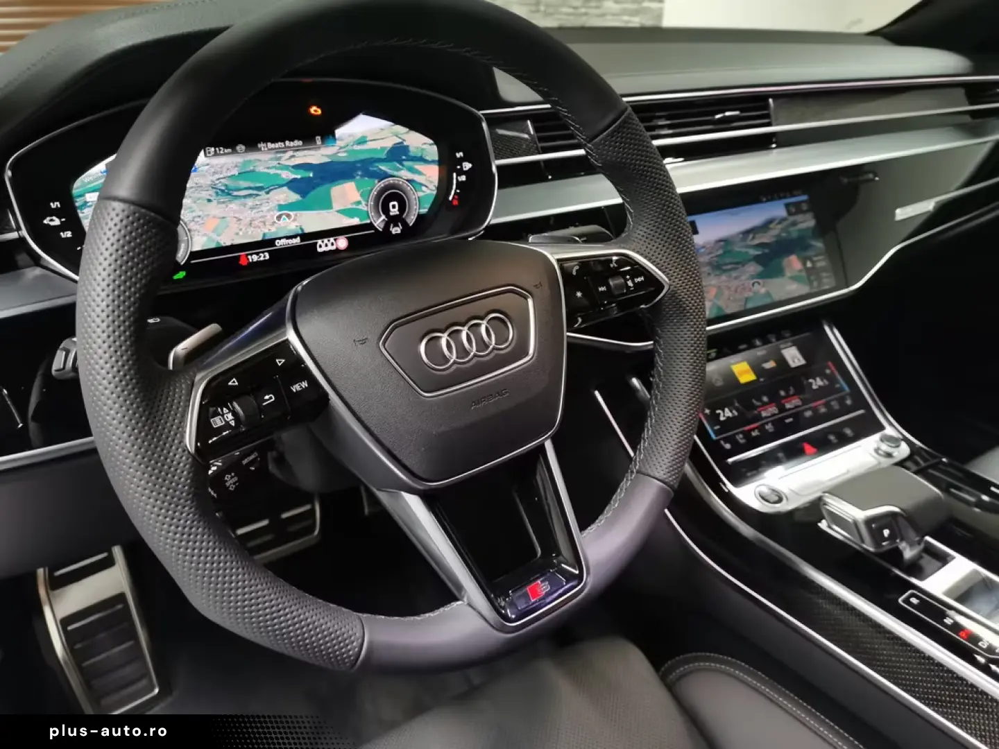 Audi A8 -S line Daytona