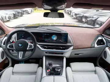 BMW XM 50e DR.ASS.PRO.MASSAGE