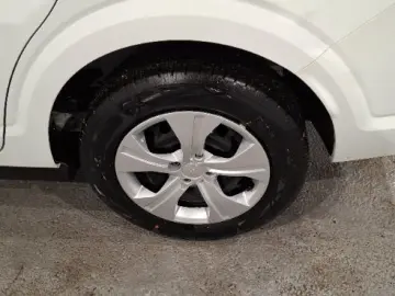 DACIA LOGAN 1.0 TCe 90CP Essential