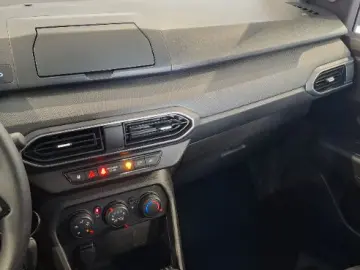 DACIA LOGAN 1.0 TCe 90CP Essential